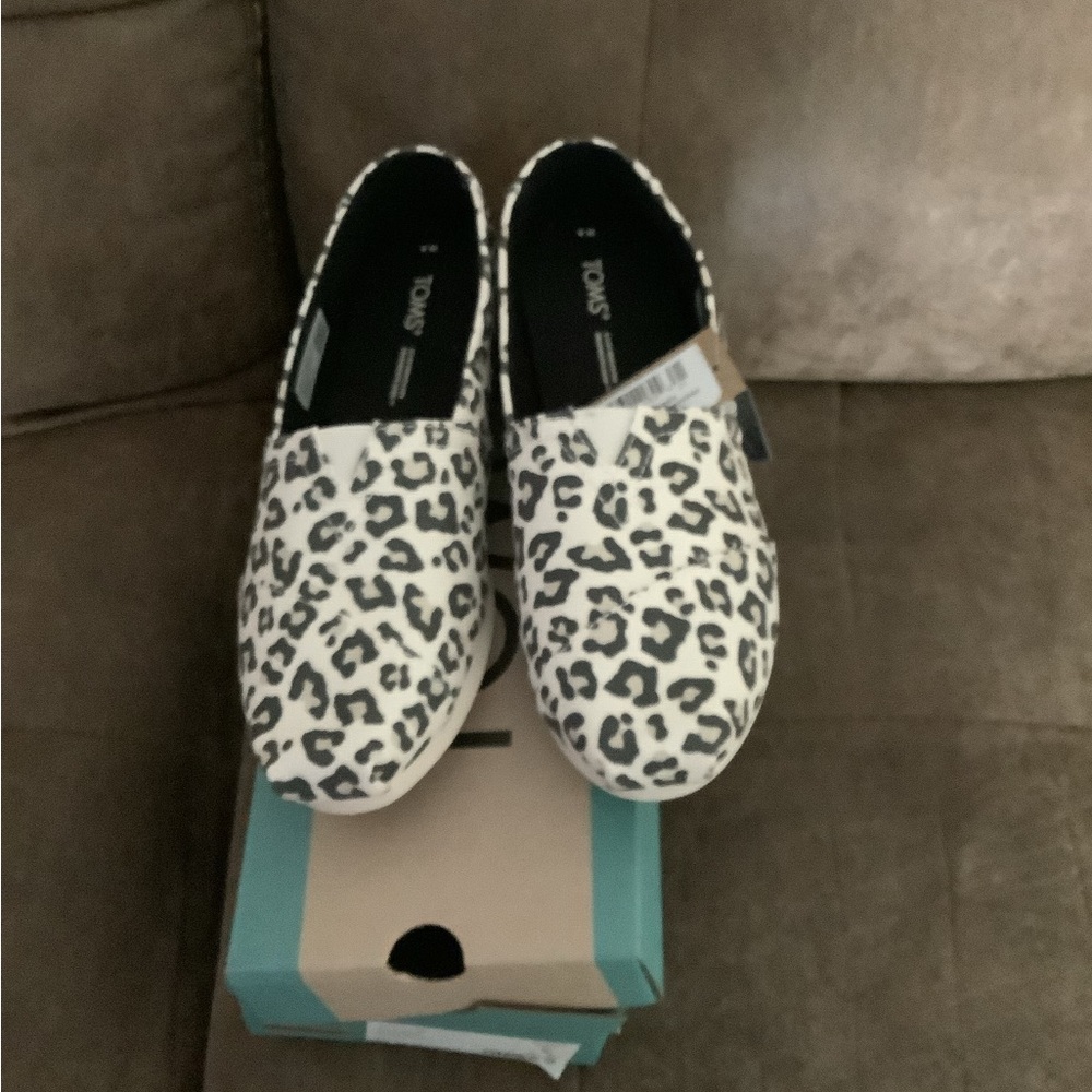 Toms slip one
